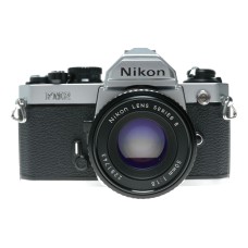 Nikon FM2 SLR Film Camera 1.8/50 Series E 2.8/28 Elicar V-HQ Macro Lenses