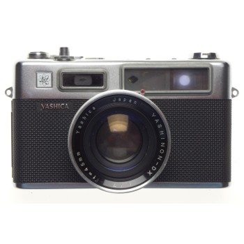 Electro 35 Yashica Point and shoot 35mm film camera retro vintage