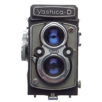 Grey YASHICA-D TLR Vintage film 120 camera YASHICOR 3.5 f=80mm lens