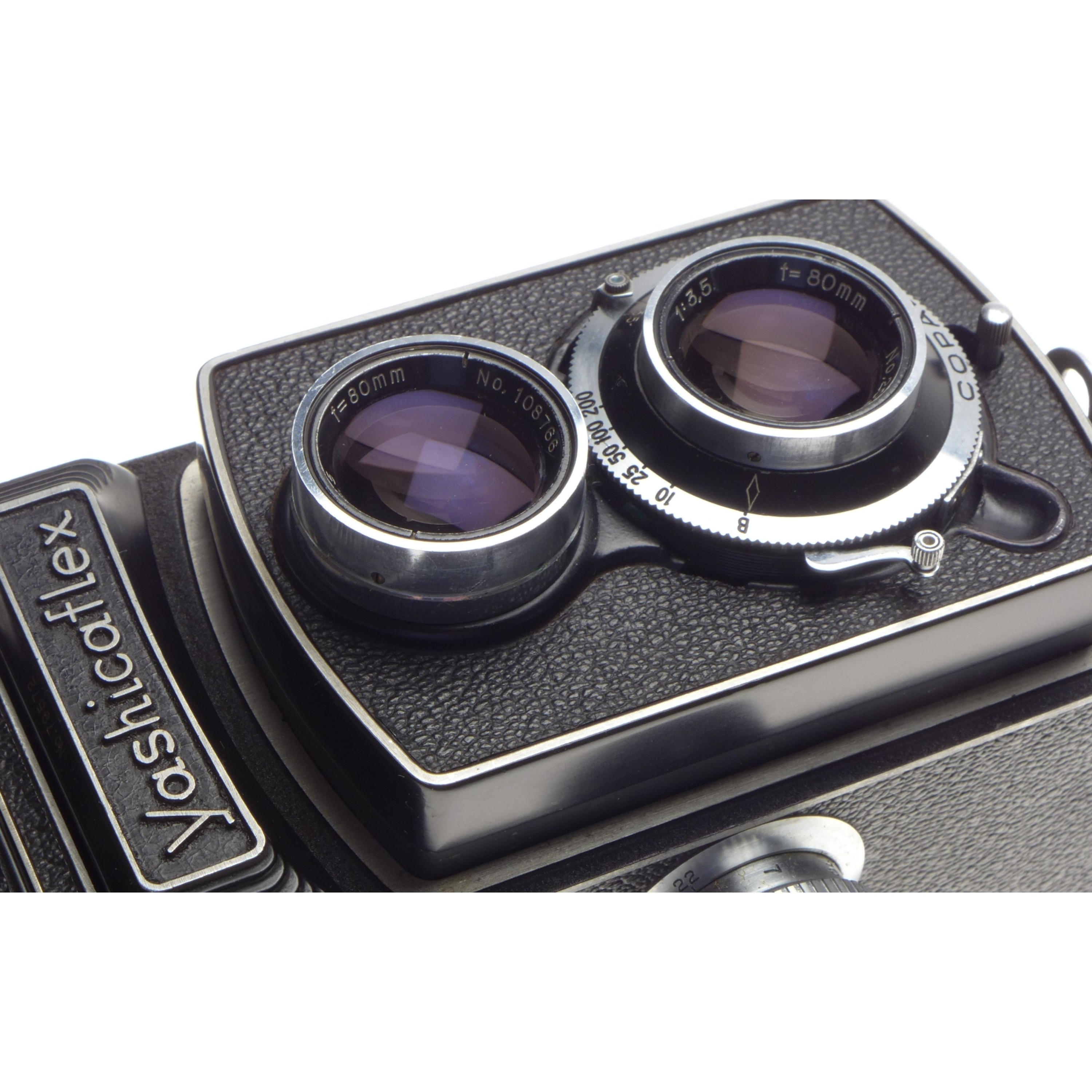 二眼レフカメラ、YASHICA FLEXです。Yashikor ８０ｍｍ ｆ３．５レンズ付き、撮影可能品。 外観まだ良好品です。3