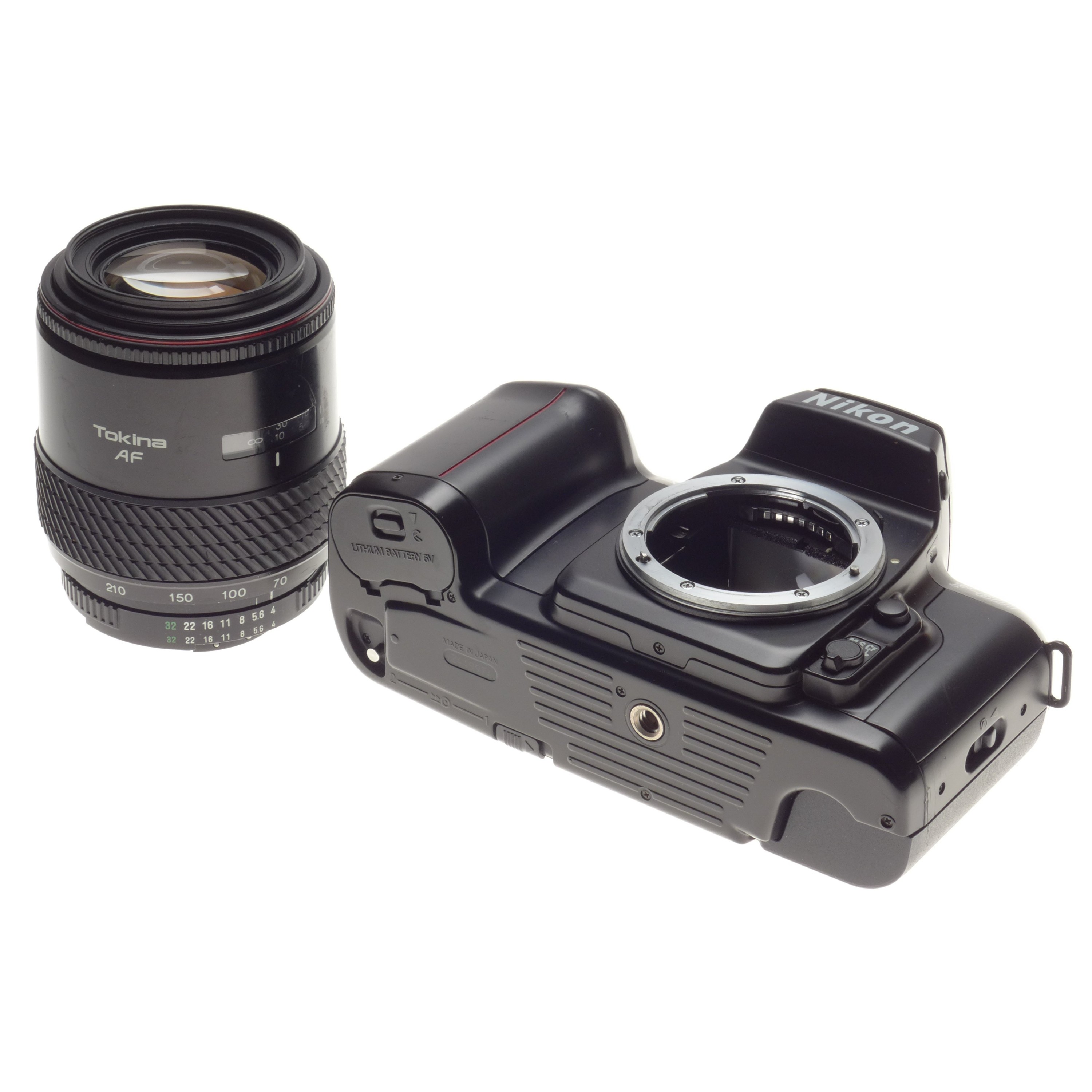 Nikon F-601 AF film camera SLR with 70-210mm f4-5.6 lens
