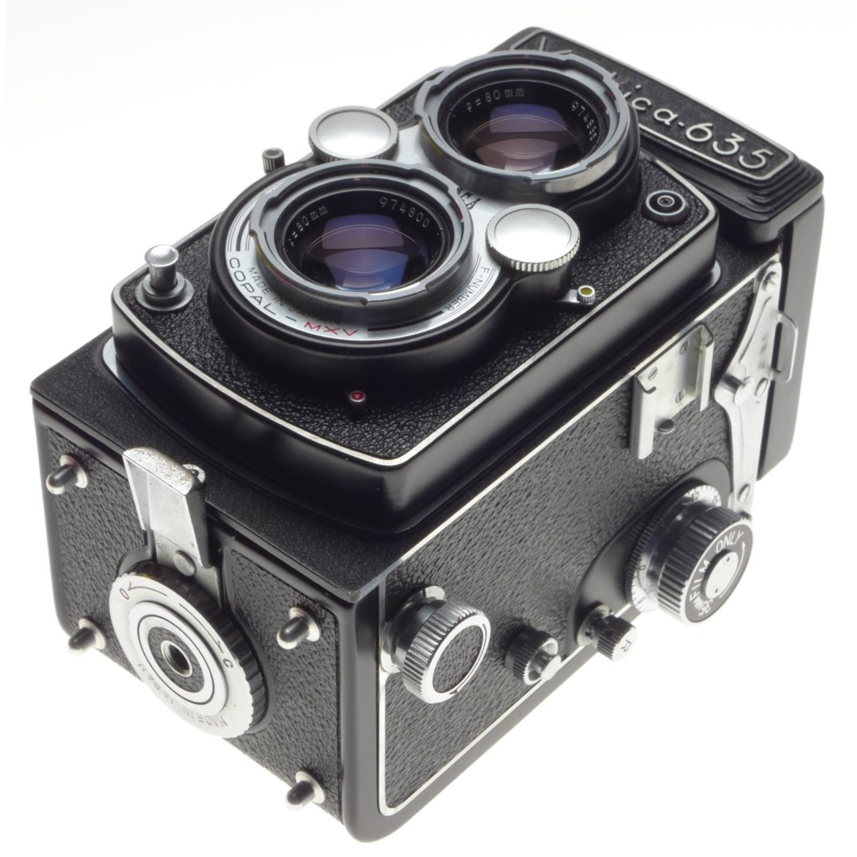 Yashica 635 Twin Lens Reflex 120 medium format vintage camera
