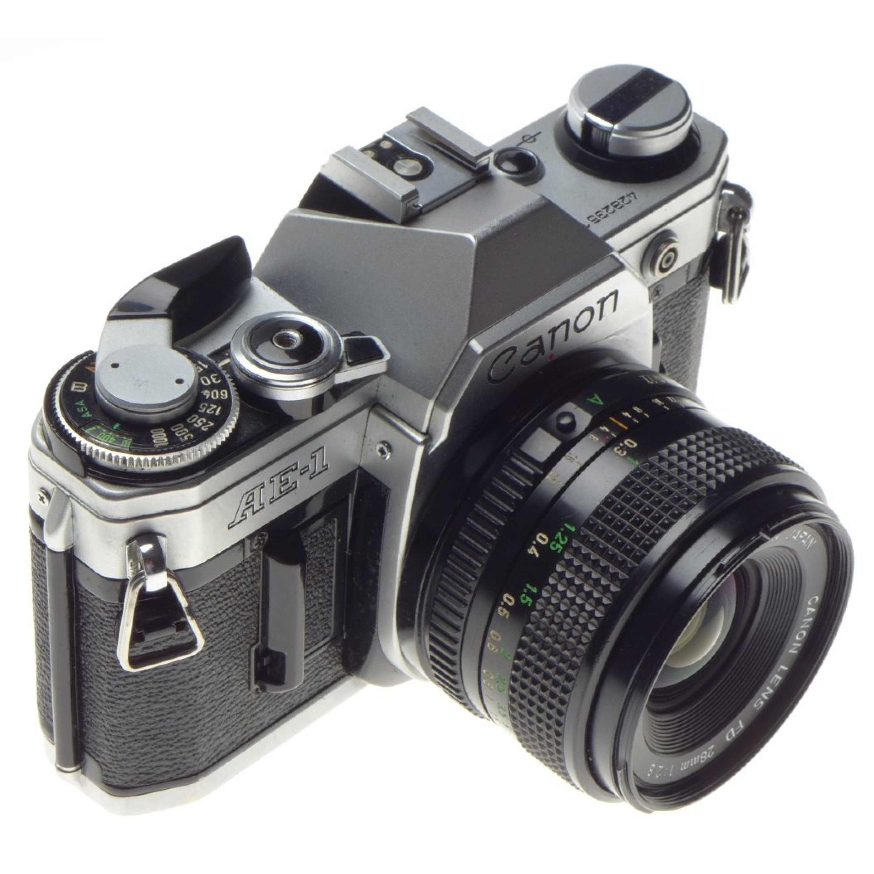Canon AE-1 chrome SLR 35mm vintage film camera FD 28mm 2.8
