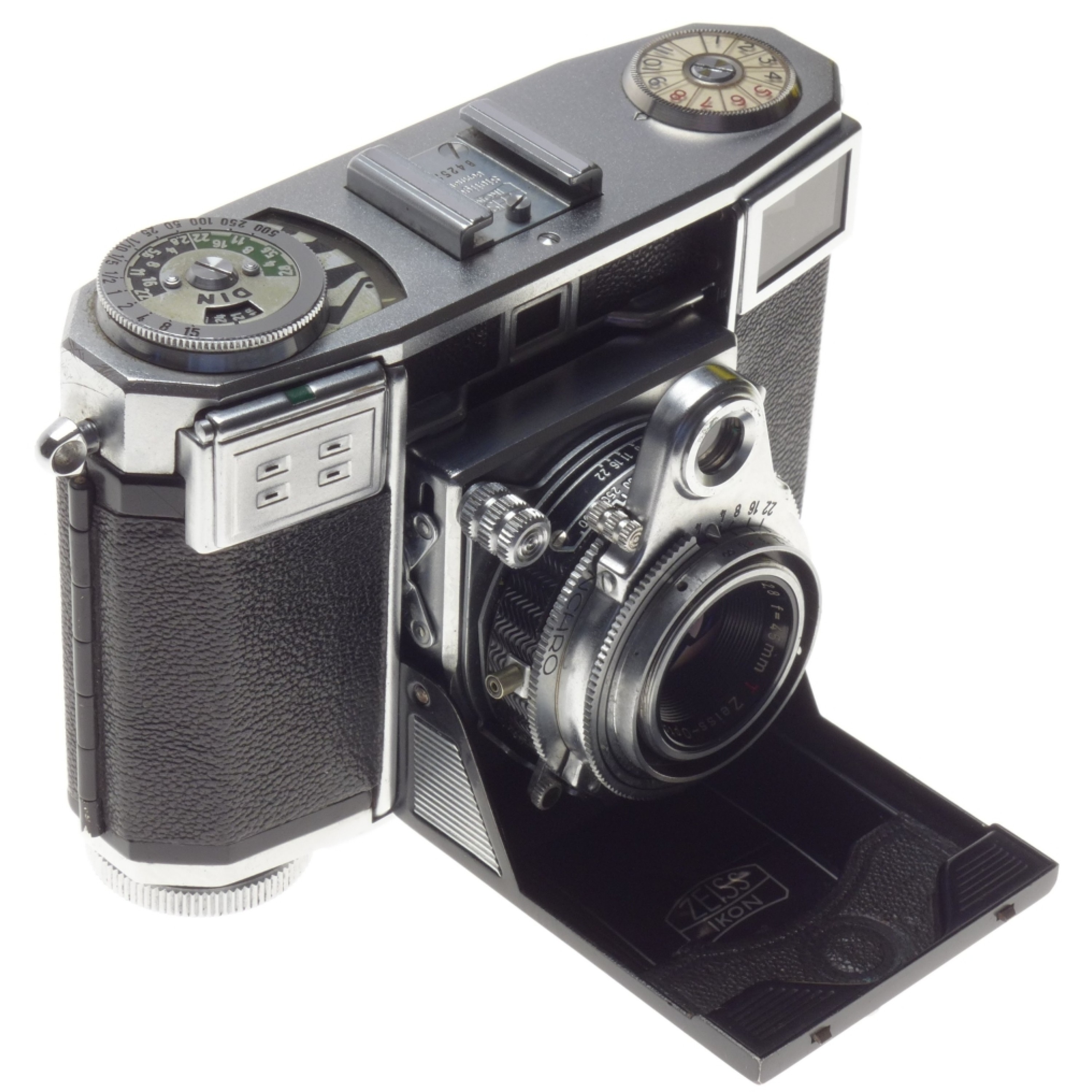 Zeiss ikon Contessa Zeiss-Opton Tessar 1:2.8 f=45mm T Coated lens