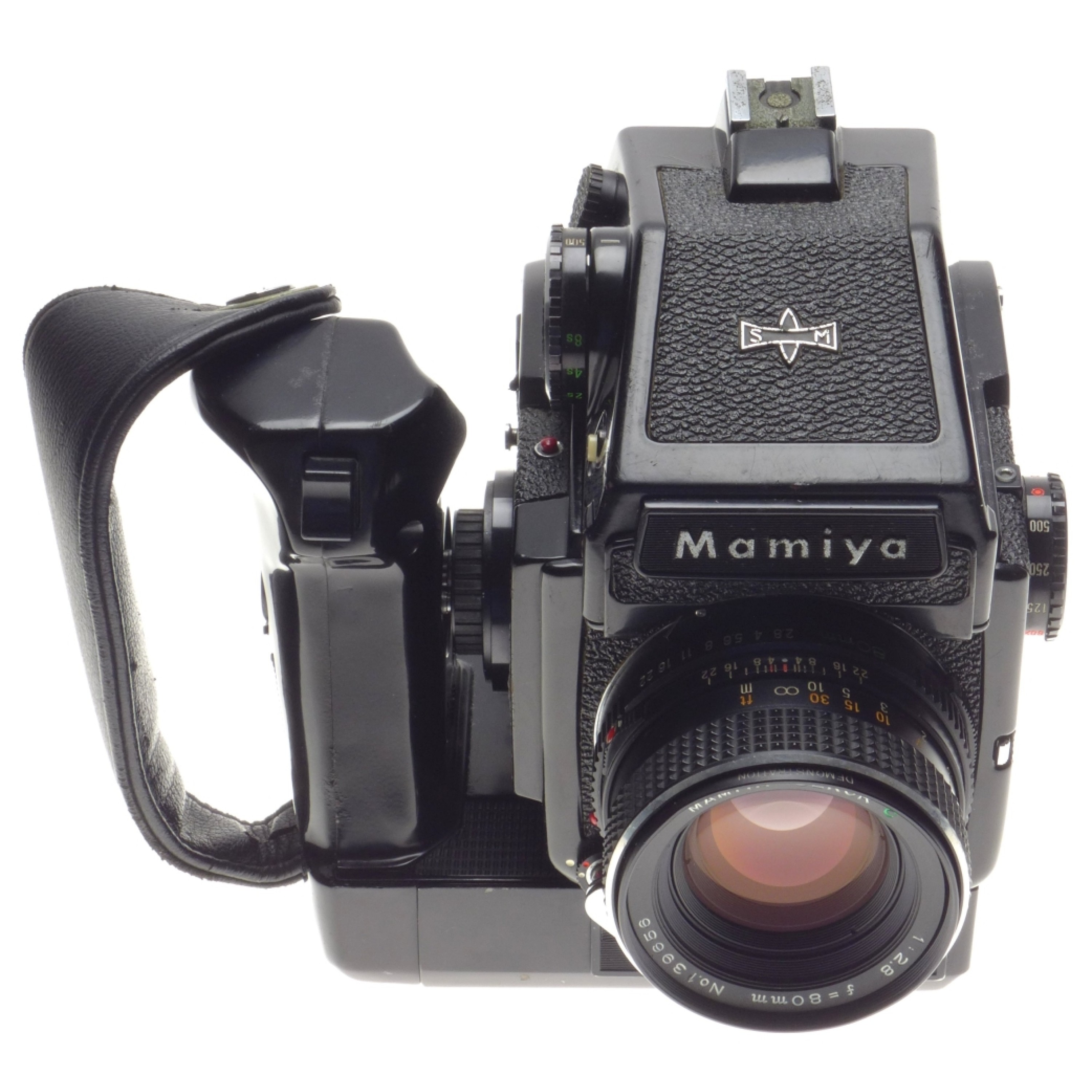 MAMIYA 645 J Medium format film camera SEKOR 2.8 f=80mm lens grip