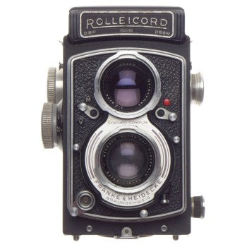Rolleicord TLR 120 roll film medium format Rolleiflex type camera Xenar 3.5 f=75mm Schneider lens