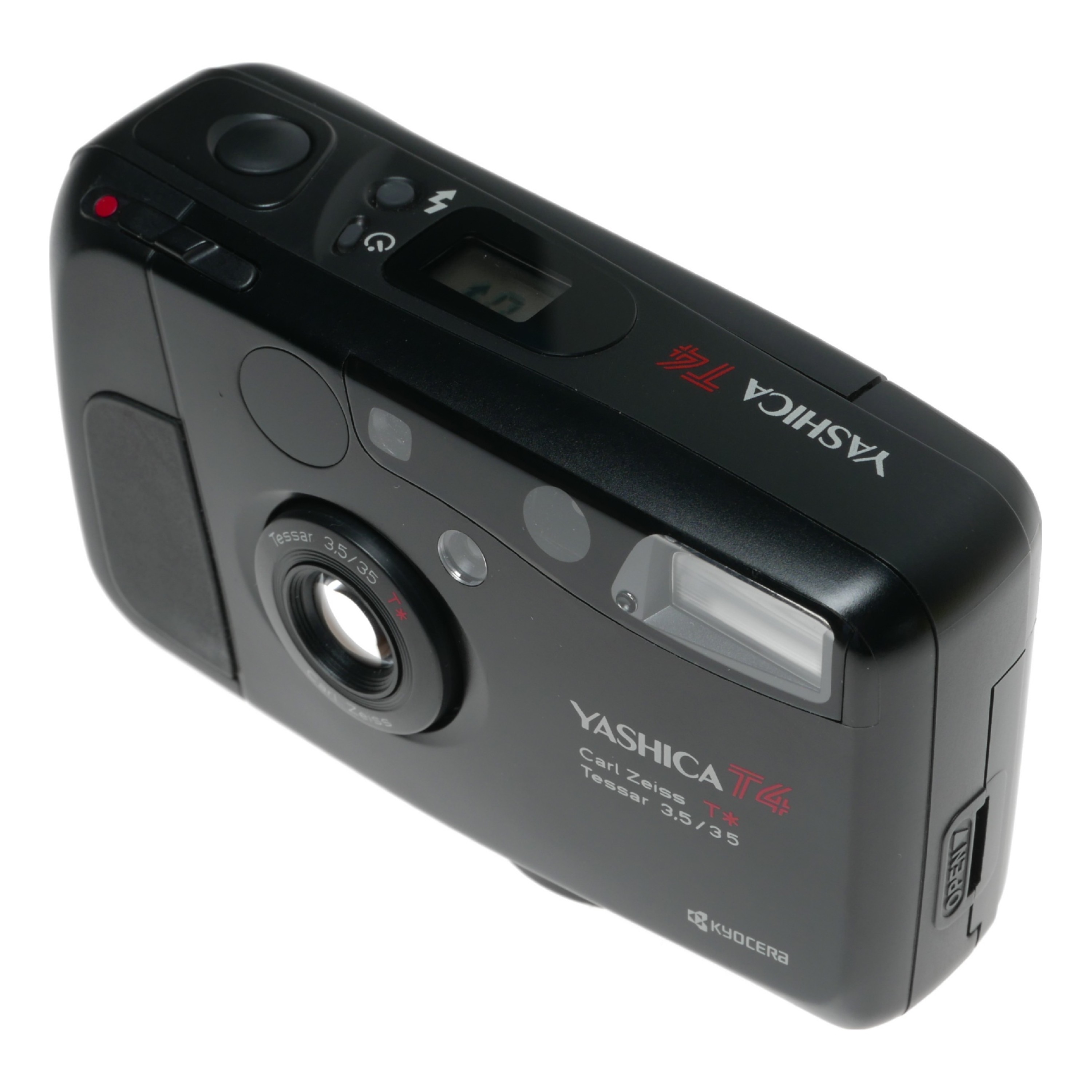 Yashica T4 Carl Zeiss Tessar 3.5/35mm T* compact film camera w/ pouch