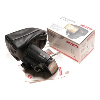 Metz Mecablitz 32 MZ-3 camera flash boxed new old stock SCA-351