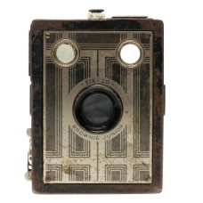 Six-20 Brownie Junior antique medium format box camera Kodak