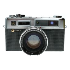Yashica G Electro 35 film rangefinder camera Yashinon DX 1.7/45mm in original case