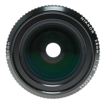 Nikon Ai Nikkor 1:2.8 28mm ultra-wide angle SLR camera lens excellent
