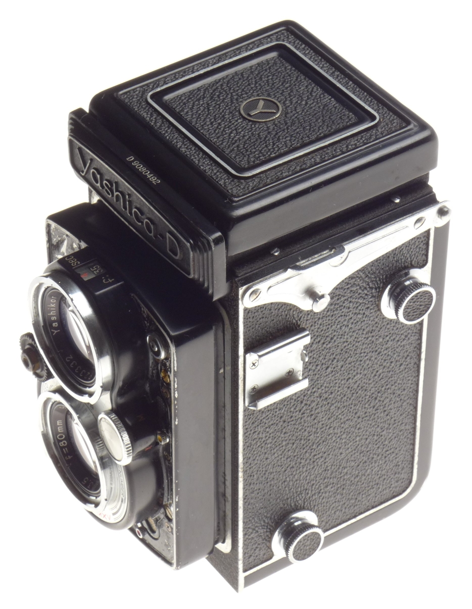 35mm Point & Shoot Yashica D medium format camera TLR Yashicor 3.5 f